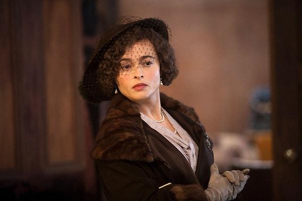 7. Helena Bonham Carter, Enola Holmes’un devam filminde yer alacak.