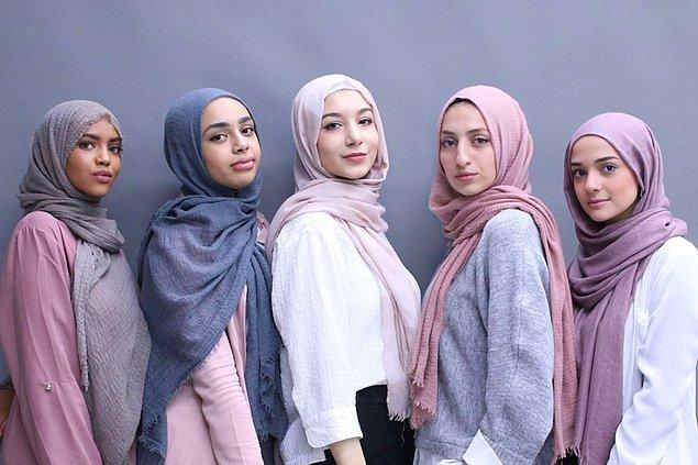 18. Müslüman kadınların başörtüsü, ülkeye ve kültüre göre farklılıklar gösteriyor.