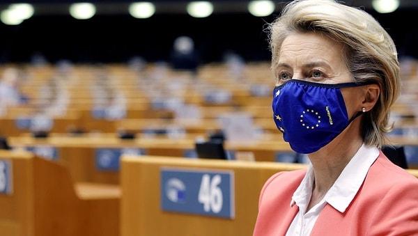 Avrupa Parlamentosu'nda kadın milletvekillerine hitap eden von der Leyen, ilk kez o an nasıl hissettiğini açıkladı.