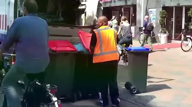 14. Sokağa çöp atmanın cezası 185 Euro ve bu yasak sıkı bir biçimde uygulanıyor.