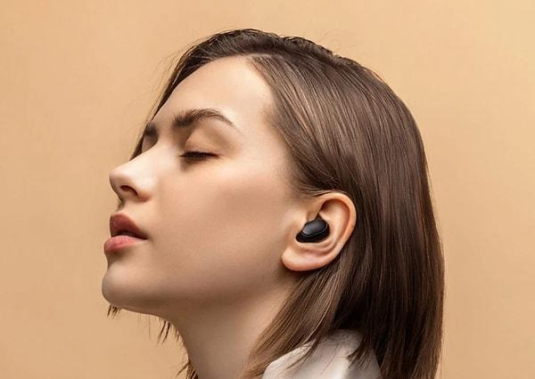 4. Ya da uygun fiyatlı bir kulak içi bluetooth kulaklık...