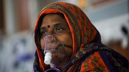 Hindistan'da Hastanelerde Yer Yok, Hastalar Evde Yaşam Mücadelesi Veriyor
