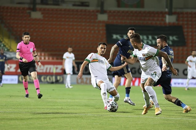 Aytemiz Alanyaspor ise puanını 57 yaptı.