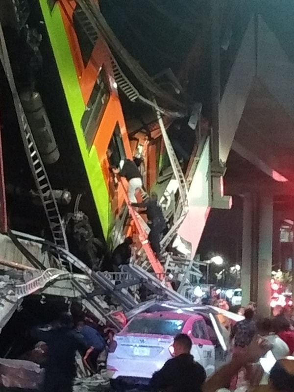 Yerel basında çıkan haberler göre, yaşanan kazada ilk belirlemelere göre en az 15 kişi öldü, 70 kişi yaralandı.