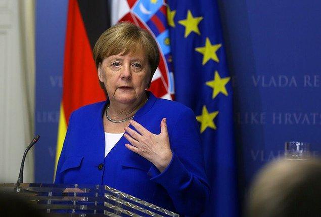 16 yıldır muazzam bir şekilde yönettiği ülkenin başbakanlığını ve siyaseti bırakacak olan Angela Merkel'ın örnek yöneticiliğini konuşmamız gerekiyor!