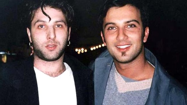 Tarkan gerçekten de ailesinin ettiği dualar gibi sağlıklı bir çocuk oldu, hatta çok da güzel bir bebekti. Altı çocuklu, kalabalık bir aileydi onlarınki. Arada abisi Hakan'la at arabalarının peşinden koşturması ise neredeyse onun ölümüne sebep oluyordu. Atın ezip geçtiği Tarkan "yaşamaz artık" denilerek hastaneye kaldırılıyor, zar zor hayata tutunuyor o sıra.