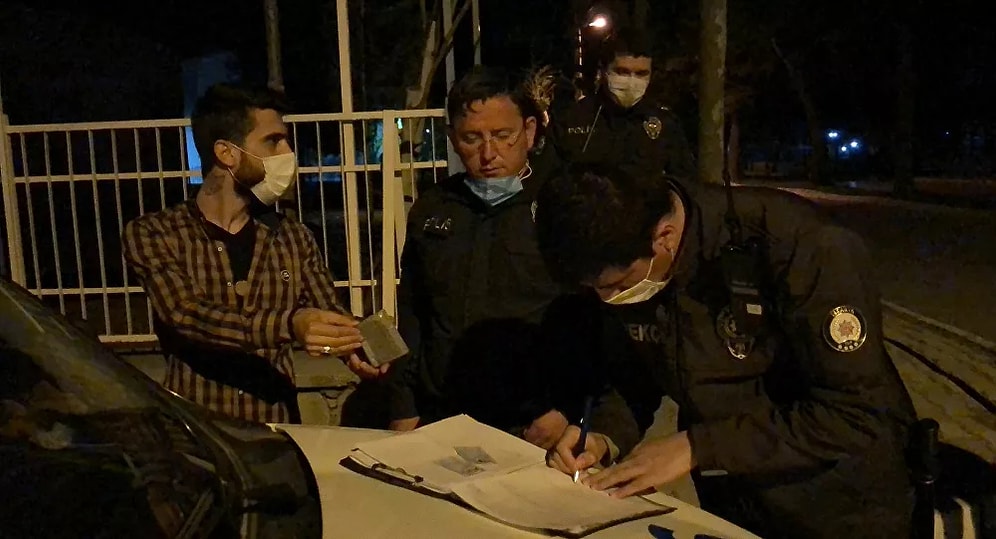 Sokağa Çıkma Yasağını İhlal Eden Genç Cüzdanını Gösterdi: 'Cebimde Bir Kuruş Para Yok, Vicdanınıza Kalmış'