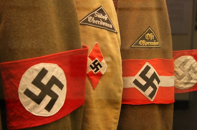 Selamı yapmamasına rağmen neden Nazi partisinin bir üyesiydi?