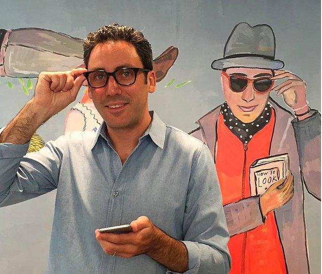 Warby Parker'ın kurucu ortağı ve CEO'su Neil Blumenthal'ın belirttiği gibi empati, inovatif düşüncelerin artmasına da yardımcı olur.