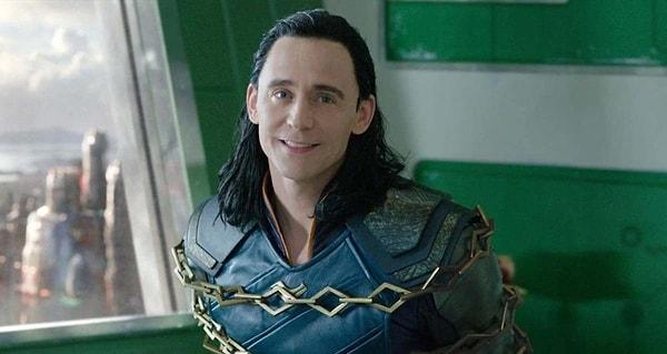 14. "Loki" yıldızı Tom Hiddleston, Disney Plus serisinin çıkış tarihinin 9 Haziran Çarşamba gününe taşındığını duyurdu