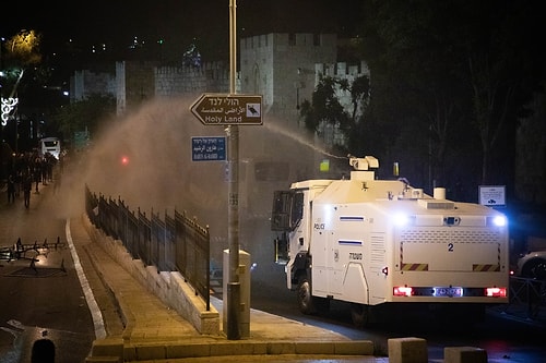 Doğu Kudüs'te Gerginlik Sürüyor: Çok Sayıda Yaralı Var