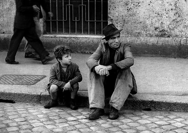 27. Ladri di biciclette (1948)