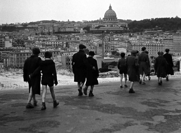 4. Roma Citta Aperta (1945)
