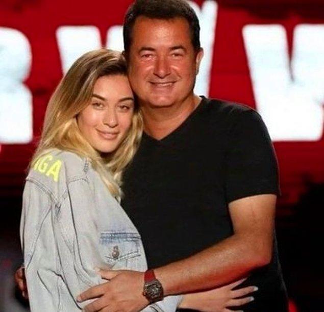 Ve o an geldi. Acun 20 yaşındaki sevgilisi Ayça Çağla Altunkaya ile olan bir fotoğrafını Instagram'dan paylaştı.