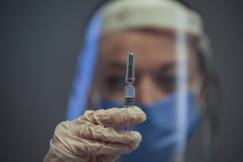 120 Bin Kişi Üzerinde Test Edildi: Sonuçlar Sinovac Aşısı İçin Ne Diyor?