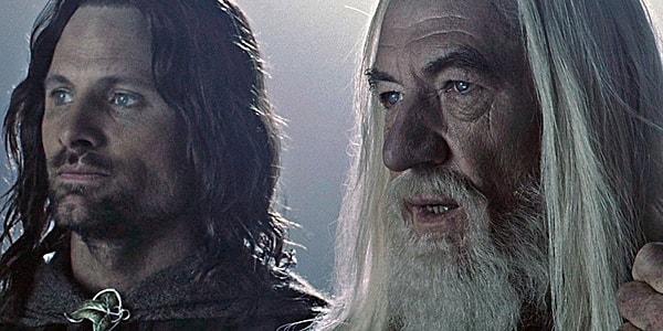 2956 yılında İsildur’un varisi Aragorn ile karşılaşır ve kısa sürede arkadaş olurlar. Aynı yıl içinde Minas Tirith’i ziyaret eder ve henüz çocuk olan Faramir ile tanışır.