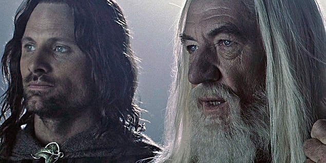 2956 yılında İsildur’un varisi Aragorn ile karşılaşır ve kısa sürede arkadaş olurlar. Aynı yıl içinde Minas Tirith’i ziyaret eder ve henüz çocuk olan Faramir ile tanışır.