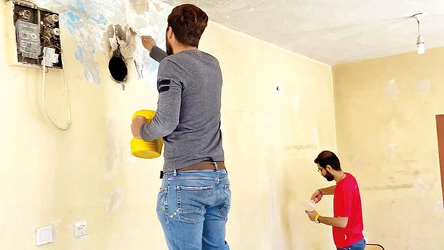 Beşi okula kütüphane