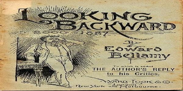 Sosyalist bir yazar olan Edward Bellamy, 1887 yılında 'Looking Backward'(Geçmişe Bakış) isimli romanında ilk kez 'kredi kartı' terimini kullanmış ve bunu ödeme yöntemi olarak kavramsallaştırmış.