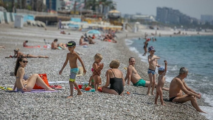 Economist: 'Türkiye'nin Keyfini Turistler Çıkarıyor, Tek Yapmanız Gereken Tweet Atmamak'