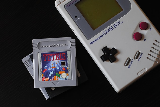1. Tetris Rusya'da icat edildi.