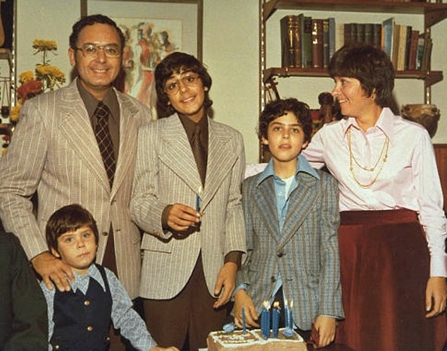 12. Capturing the Friedmans (2003)