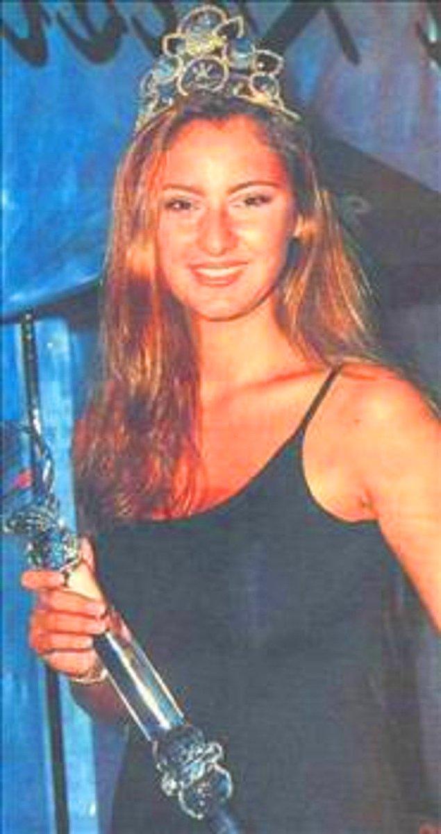 54. Pınar Altuğ (1994)