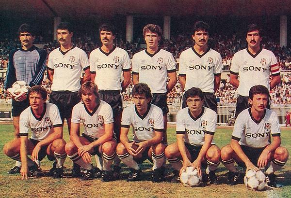 4. 1985-1986'da Beşiktaş, Galatasaray'ın önünde 7 gol averajıyla şampiyonluğa ulaşmıştı. İki takım da ligi 56 puanla bitirmişti.