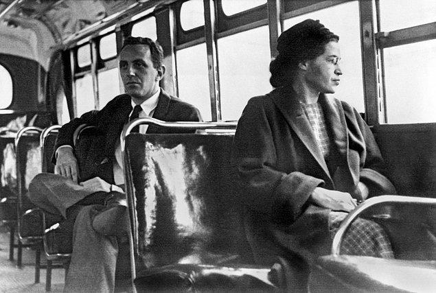 4. Rosa Parks - Amerikalı İnsan Hakları Savunucusu