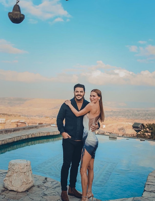 Sonrasında ise yediği yemekleri ve içecekleri paylaşarak yavaş yavaş iletişim kurduğunu ekledi.