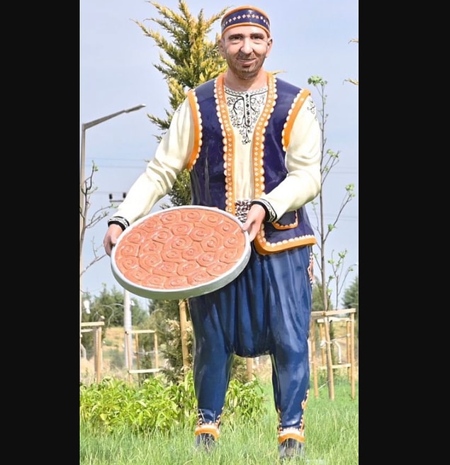 2. Gözaltı torbalarına kadar düşünülmüş ince işçilik.