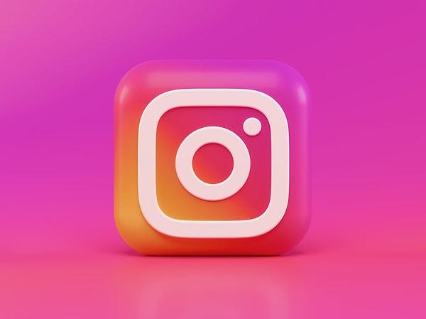 Küçük işletmeler için Instagram'ın Hikayeler özelliği birçok yönden yararlı bir pazarlama tekniğidir.