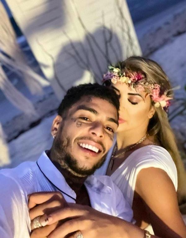 Çiçeği burnunda evli çift evleneli çok olmamıştı. İddialara göre Bueno, Rio De Janeiro'da bir otelde kaldığı sırada odasına arkadaşı Victor Fontenelle ile birlikte 26 yaşındaki model Bianca Domingues'i de davet etti.