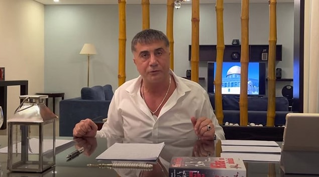 "Şimdi bu mal (Kolombiya’da yakalanan 4 ton 900 kilo kokain) yakalanınca yeni bir güzergah kurmak için Venezuela'ya kim gitti? Eski Başbakanımız Sayın Binali Yıldırım Bey’in oğlu Erkam Yıldırım bey. Ocak ayında 4 gün, Şubat ayında 4 gün Venezuela'da kaldı."