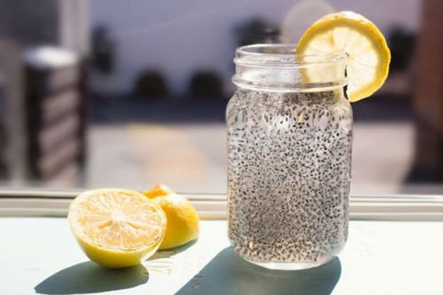 15. Chialı limonlu lezzetli bir içecek