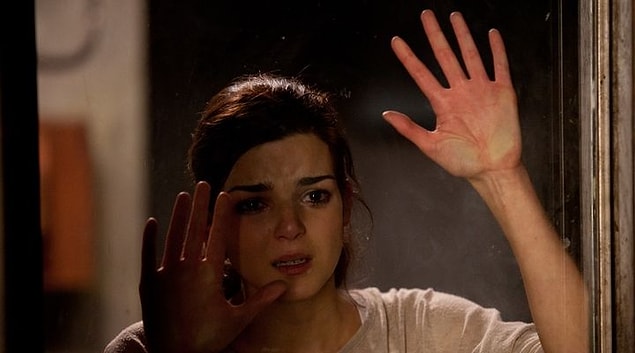 5. La cara oculta (2011)