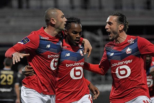 Yıldızlar topluluğu PSG'nin 1 puan önünde yer alan Christophe Galtier yönetimindeki Lille, mücadeleden zaferle ayrılarak şampiyonluğunu ilan etti.
