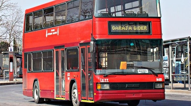10. Çift katlı otobüsler