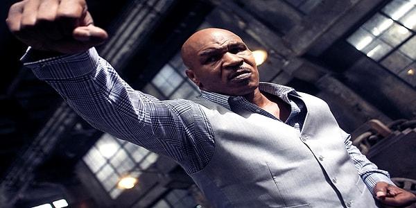 10. Ip Man 3 çekimleri sırasında, Donnie Yen'in Mike Tyson'ın eline dirseğiyle vurması sonucu Tyson'ın parmağı kırılmış. Ancak Tyson bunu profesyonelce karşılayarak çekimler bitene kadar dile getirmemiş.