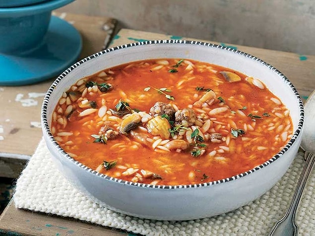 5. Köfteli Arpa Şehriye Çorbası