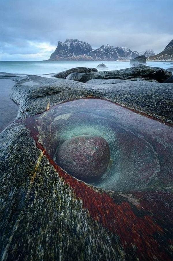 10. Adını taşıyan bir cevher: Ejderha Gözü, Norveç.