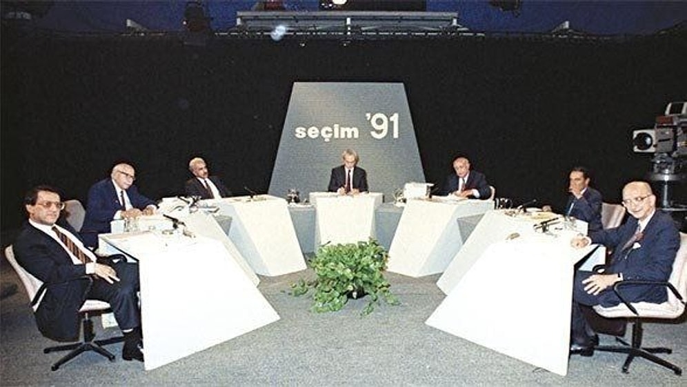 1991 Yılından Görüntüler Gündem Oldu: Siyasi Liderler Seçim Öncesi Canlı Yayında Tartışıyorlar