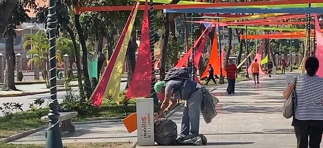 Karakas'taki taksi şoförlerinin fazla ücret aldığı, yolcuları soyduğu ve yaraladığı da dikkat edilmesi gerekilenler arasında yer alıyor.