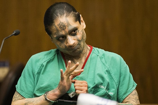 Raporlar Dehşete Düşürdü: Hücre Arkadaşını Parçalara Ayıran Satanisti Gardiyanlar Fark Etmemiş