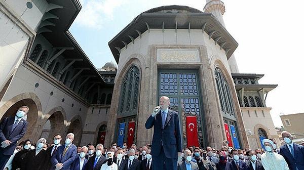 Bugün de Taksim Camii'nin resmi açılışı Cumhurbaşkanı Recep Tayyip Erdoğan'ın katıldığı törenle yapıldı.