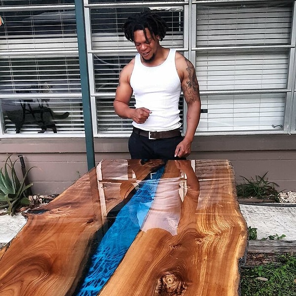 17. Горд совей работой