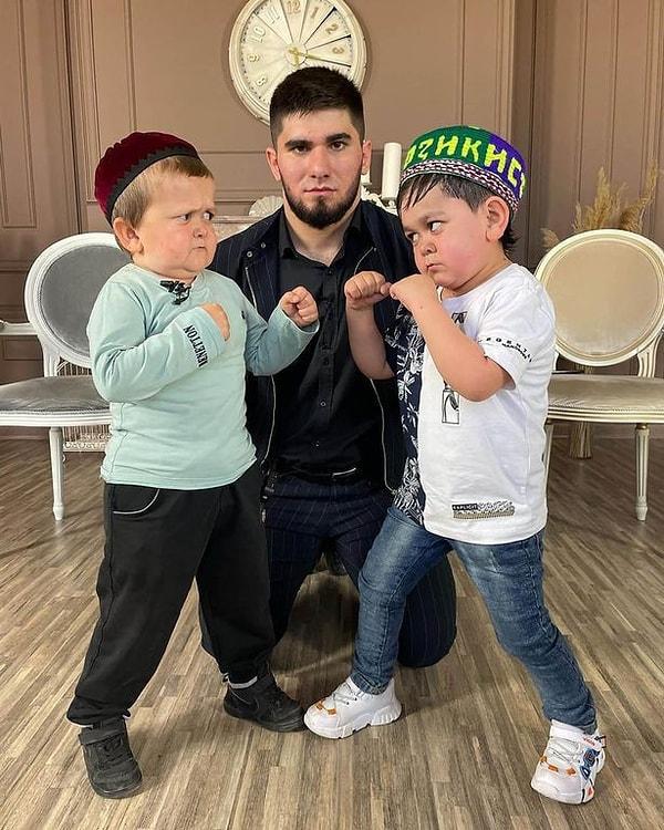 Geçtiğimiz günlerde 19 yaşındaki Tacikistanlı şarkıcı Abduroziq ile aralarında düzenlenen dövüş yüzünden bayağı bir tepki çekmişti aslında.