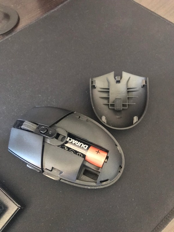 4. «Я продал свой старый компьютер и отправил его по почти через всю страну, а потом понял, что забыл USB от мыши на компьютере».