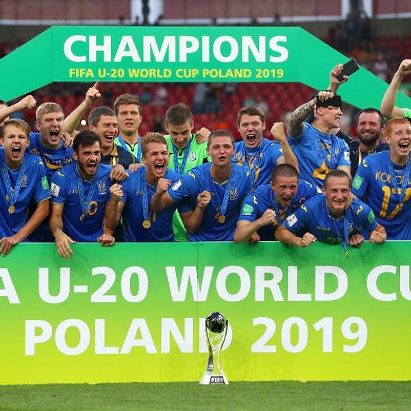 5. 20 yaş altı futbolcuların katıldığı FIFA U-20 Dünya Kupası'nı son kazanan takımı doğru tahmin edebilecek misin?