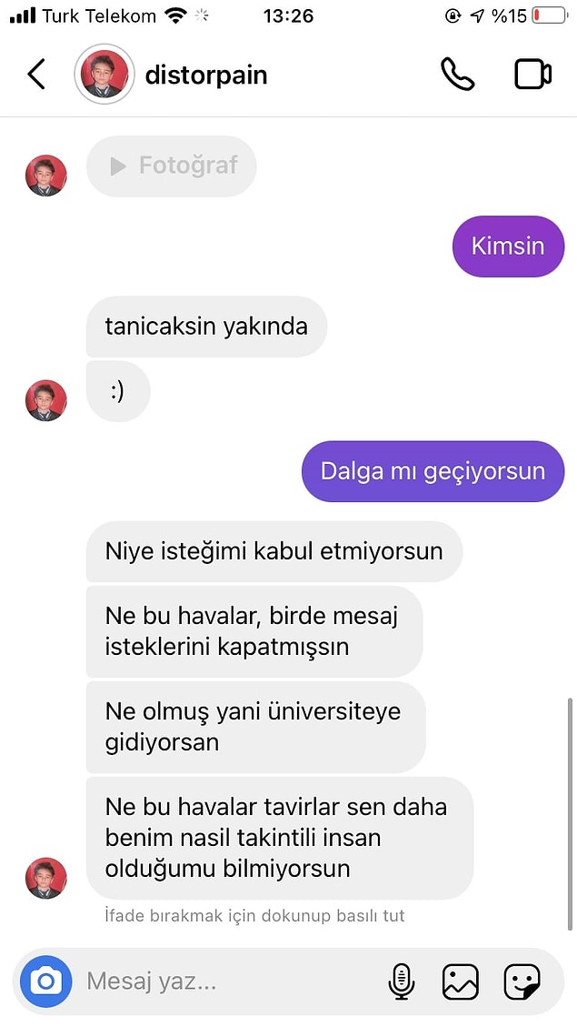 Sadece Elif isimli kadınla bu hesaptan paylaşımlar yapmıyor. Farklı hesaplardan da kadını rahatsız ediyor.